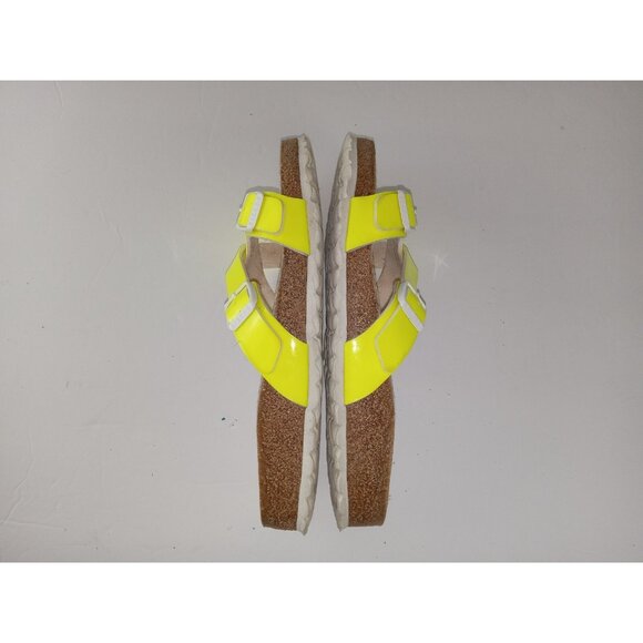 Birkenstock Yao neon yellow patent leather sandals, women's size 39 - Picture 7 of 9